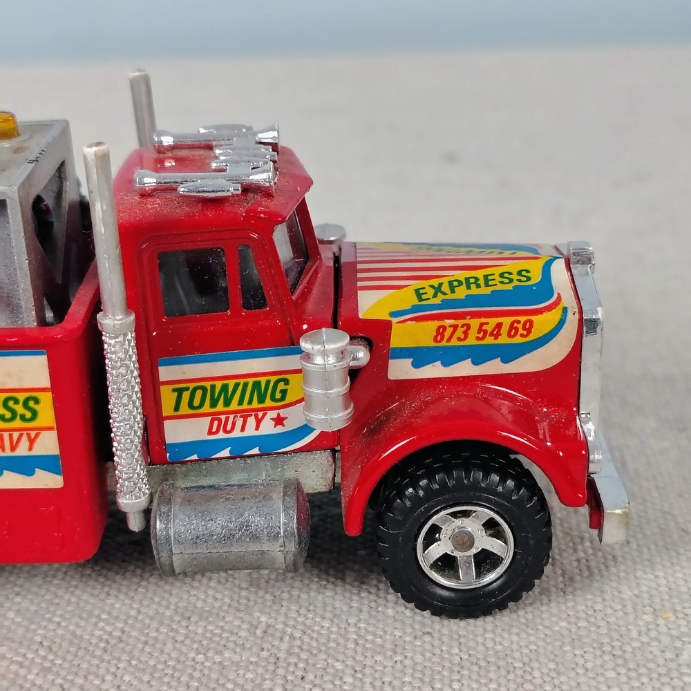 Majorette Kenworth Tow Truck Red 1/47 Scale Express Heavy Wrecker Made in France - Picture 7 of 15
